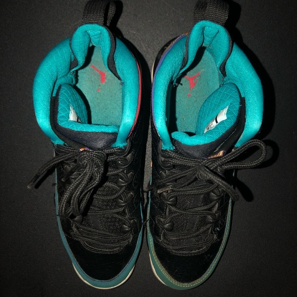 Jordan 9 - Picture 2 of 5